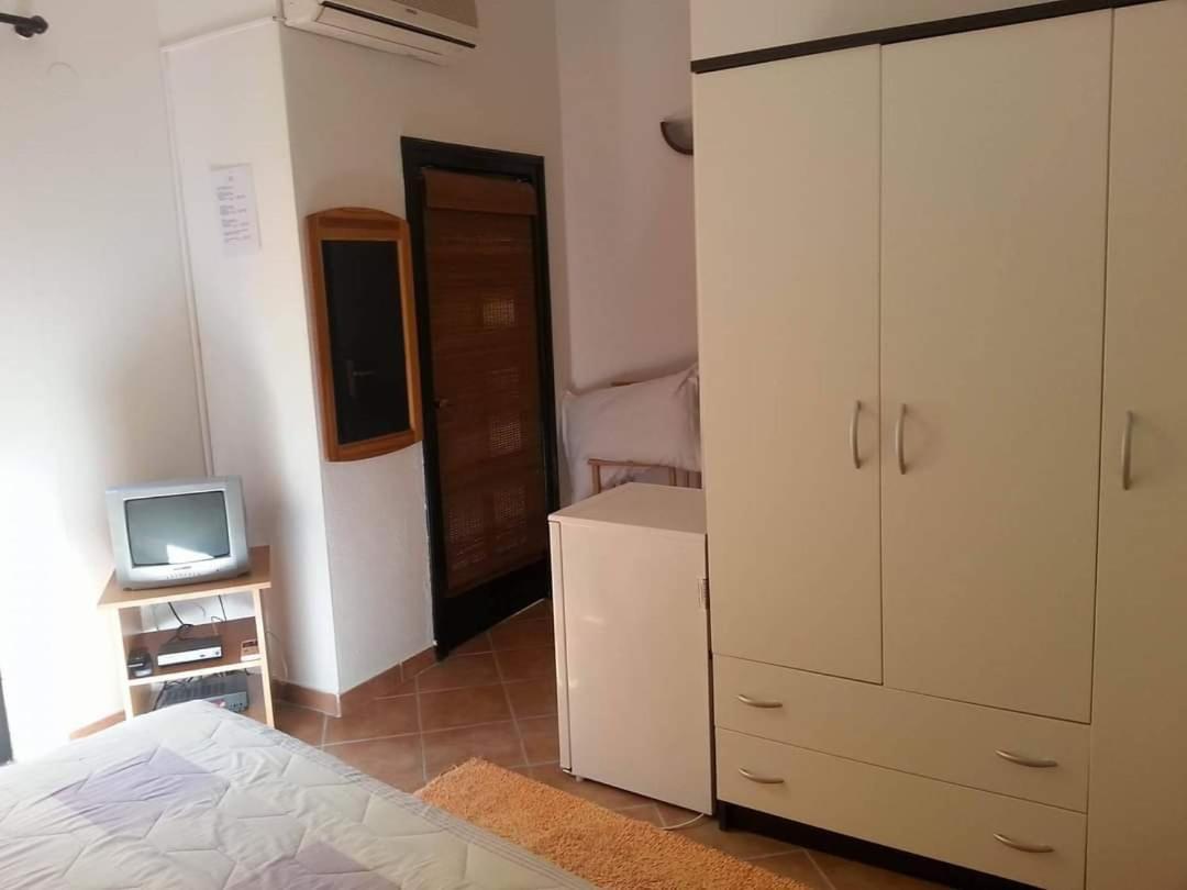 Apartmani Linda Водице Екстер'єр фото