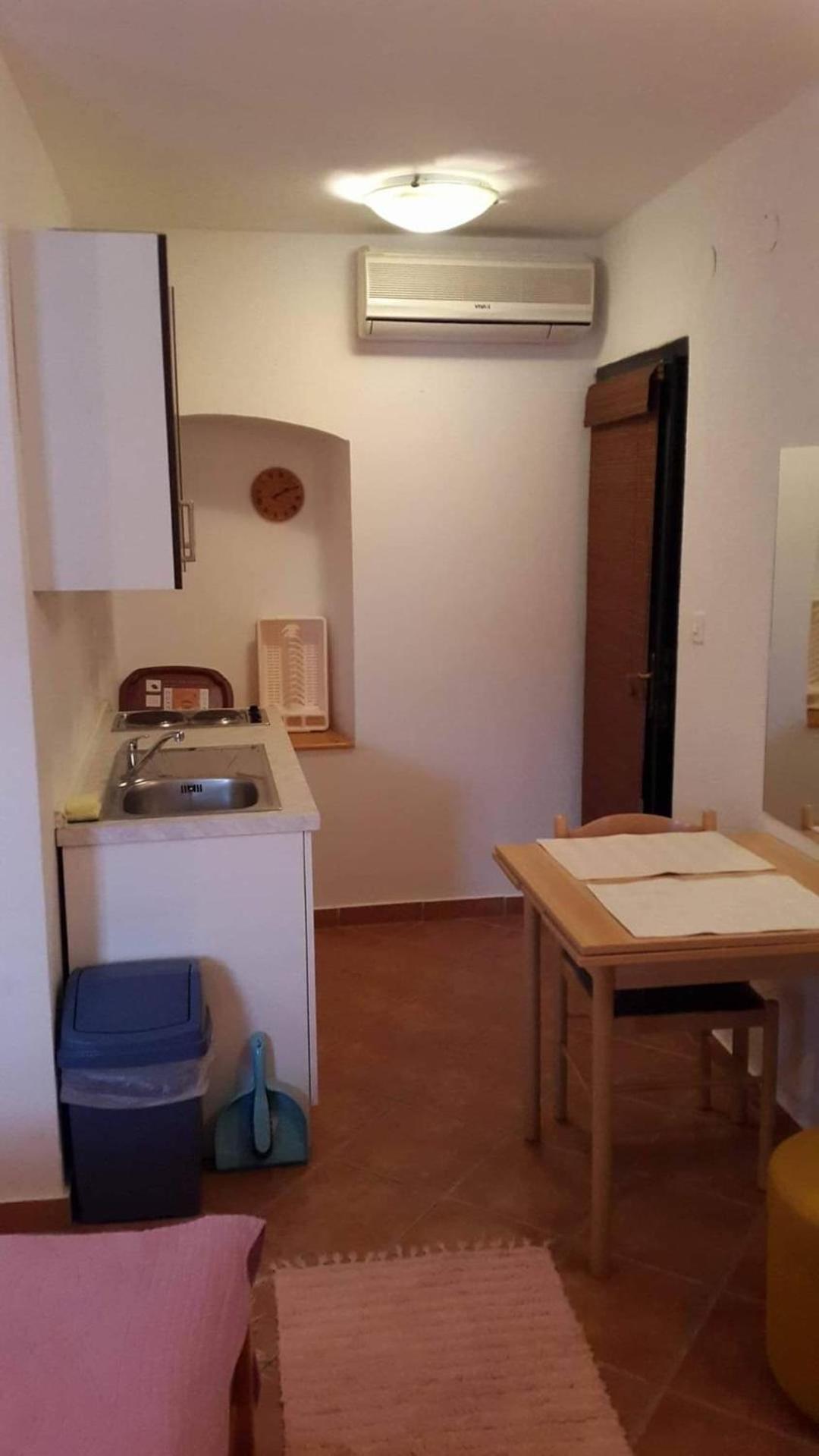 Apartmani Linda Водице Екстер'єр фото